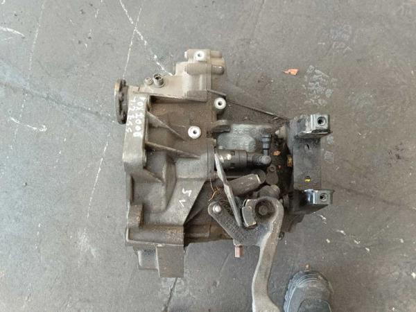 BOITE DE VITESSE MANUEL VW FOX 1.2 ESSENCE - Vue 6